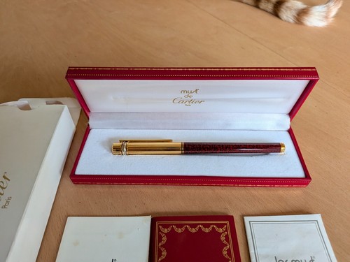 Penna sfera must de - sfera, le